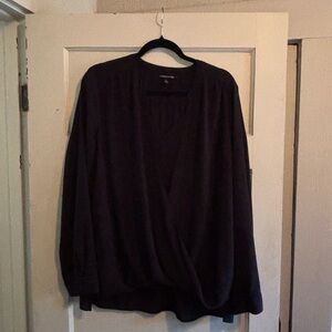 41 Hawthorn Black Blouse